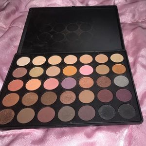 Morphe 35W palette