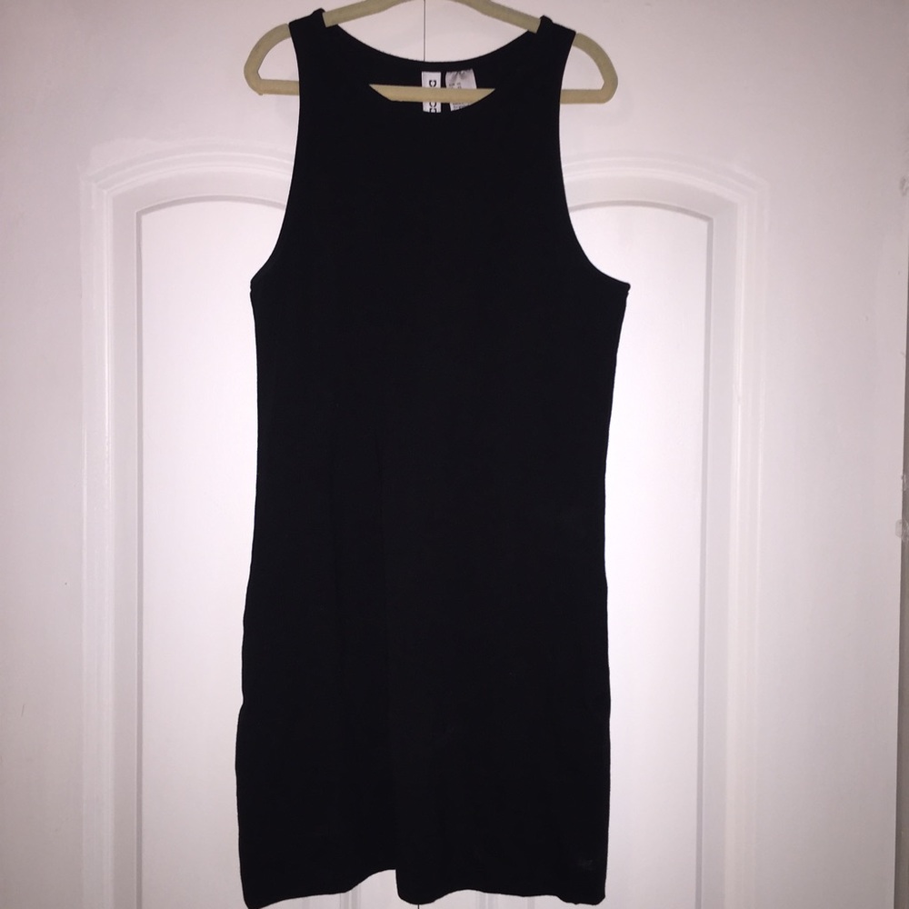 h&m black bodycon dress