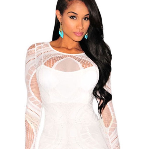 White Lace mini dress - Picture 1 of 4