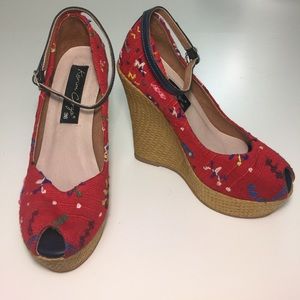 Karim Corzo Guatemalan wedges