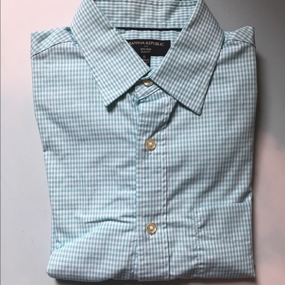 💛Banana 🍌 Republic Bundle!! 2 Shirts💛 - Picture 3 of 8