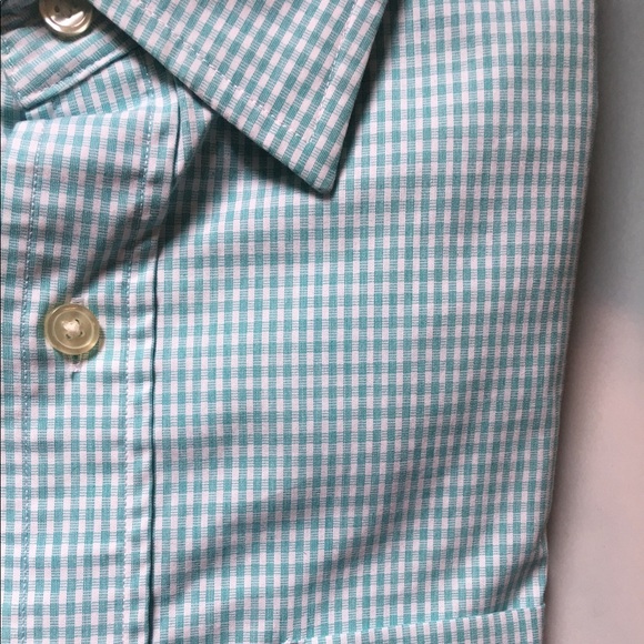 💛Banana 🍌 Republic Bundle!! 2 Shirts💛 - Picture 4 of 8