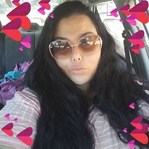 Meet your Posher, Jacqueline