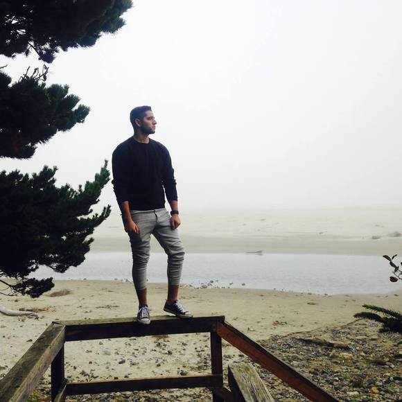 Meet your Posher, Joey - Picture 1 of 1