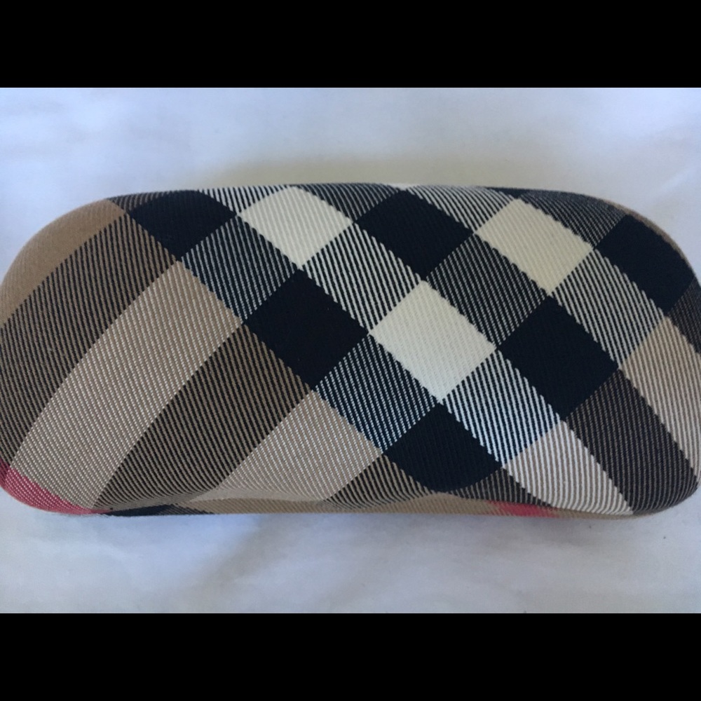 Burberry Classic Plaid Sunglass Case NEW Authentic
