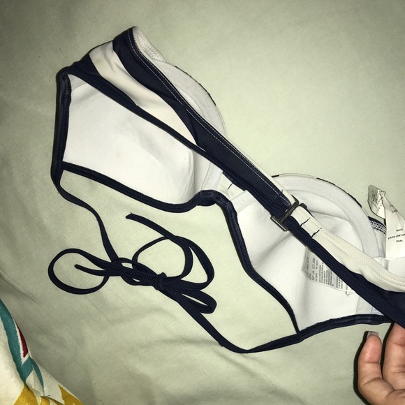 bikini top - Picture 2 of 2