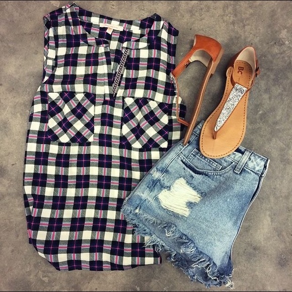 Glitter Encrusted T-Strap Sandal - Picture 5 of 8