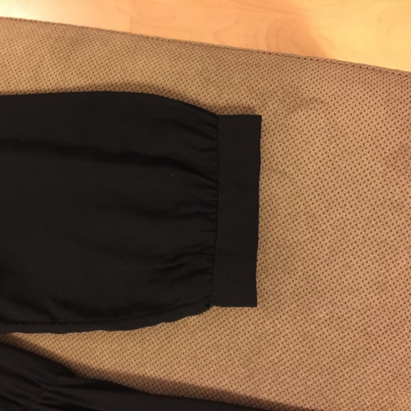 TYSA DESIGNS FLOWY LITTLE BLACK DRESS🖤 - Picture 4 of 6