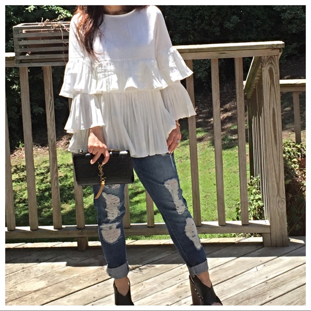 🆕 Paris gorgeous layered top - Picture 2 of 4