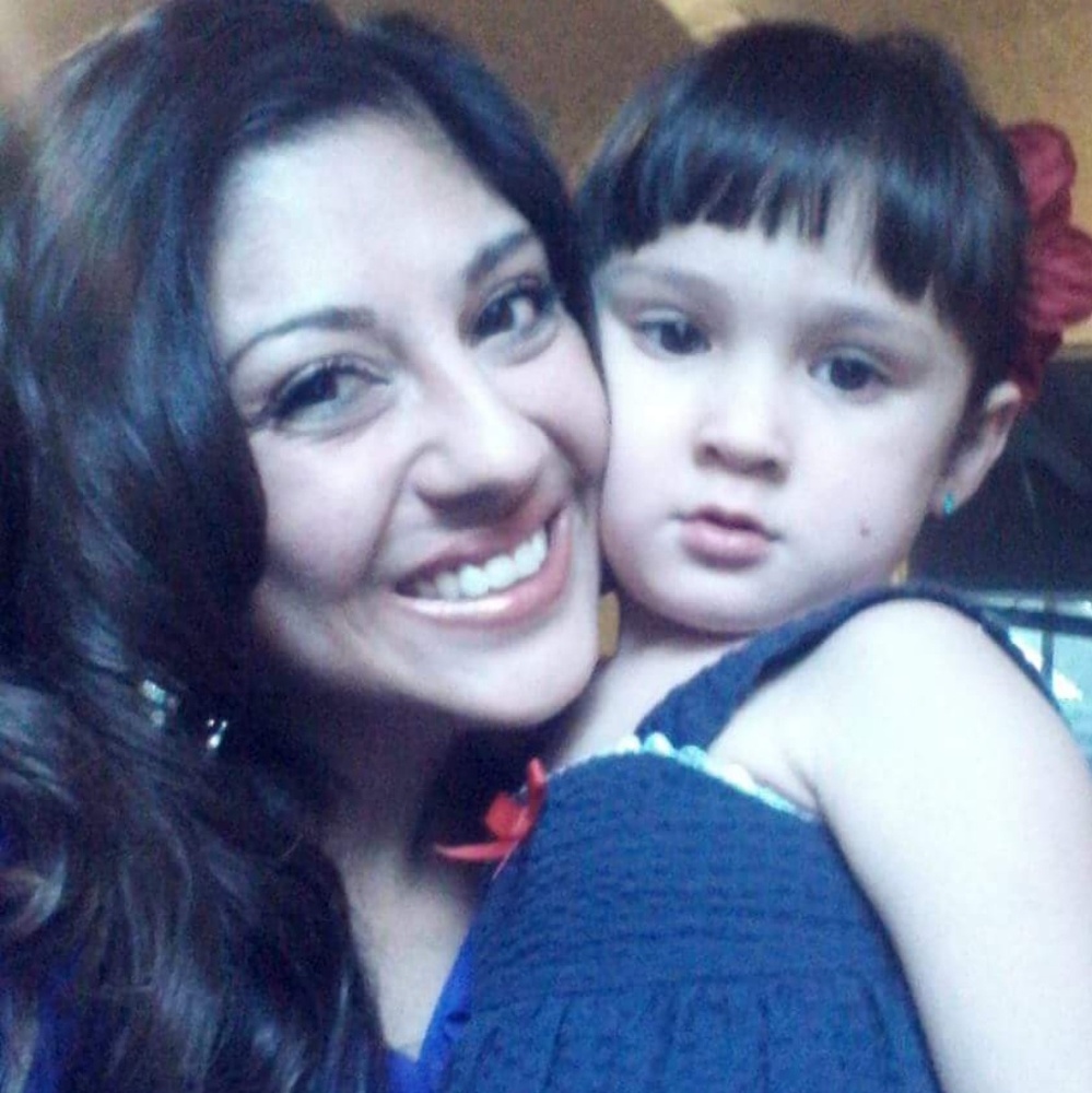 Meet your Posher, Elizabeth