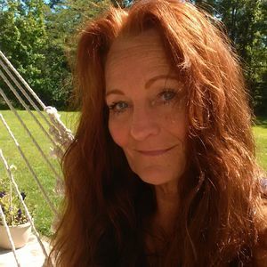 Meet your Posher, Vicki