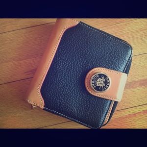 Dooney & Bourke wallet vintage
