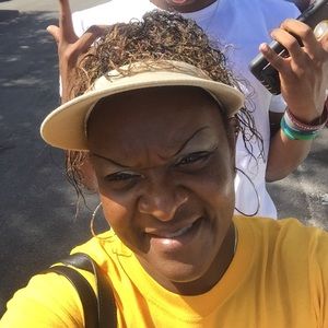 Meet your Posher, Nancy