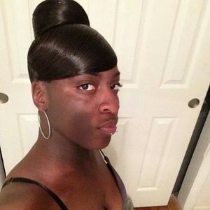 Meet your Posher, Jess