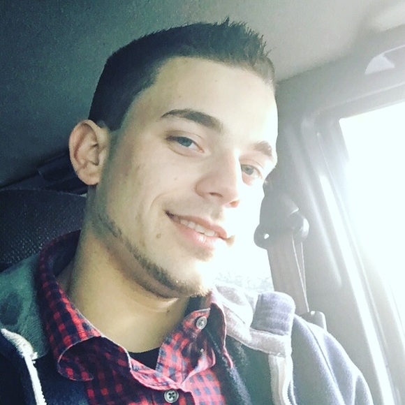 Meet your Posher, Joel - Picture 1 of 1