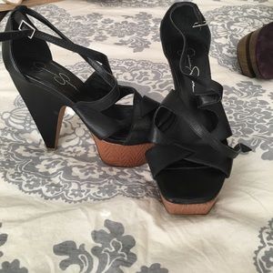 Jessica Simpson 👠