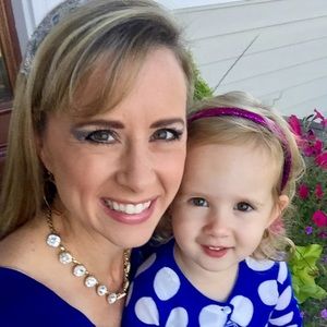 Meet your Posher, Robyn