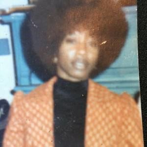 Meet your Posher, Malissa