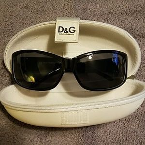 Dolce&Gabbana Black & White Sunglasses