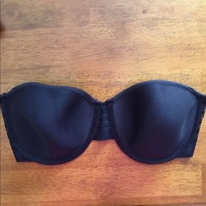 Strapless Black Bra