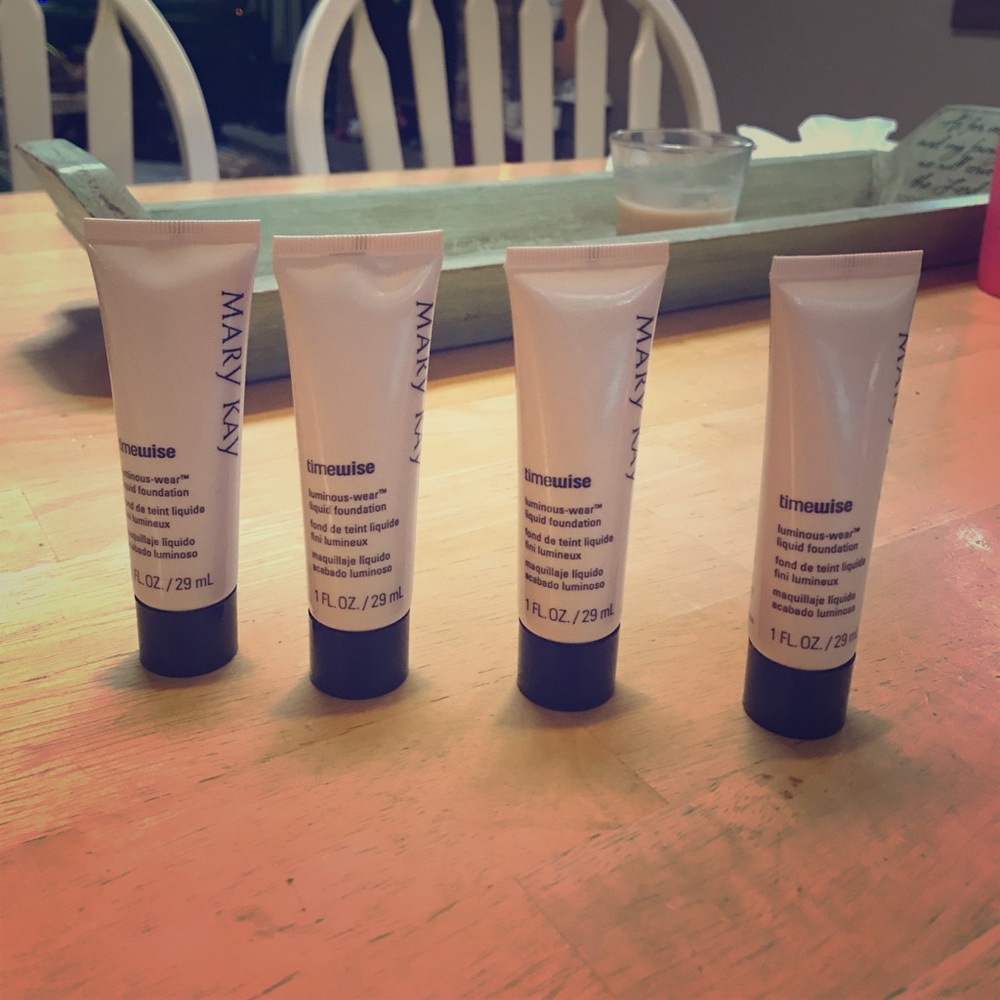 Mary Kay Timewise (luminous-wear) foundation.