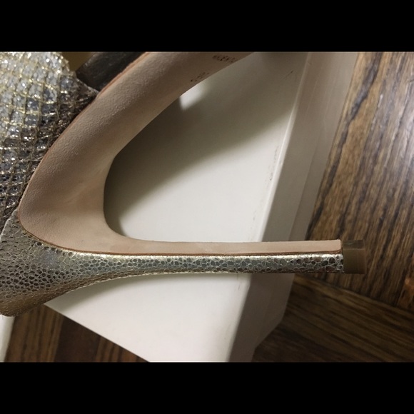 New Jimmy Choo Private Champagne Glitter Sandals - Picture 3 of 5