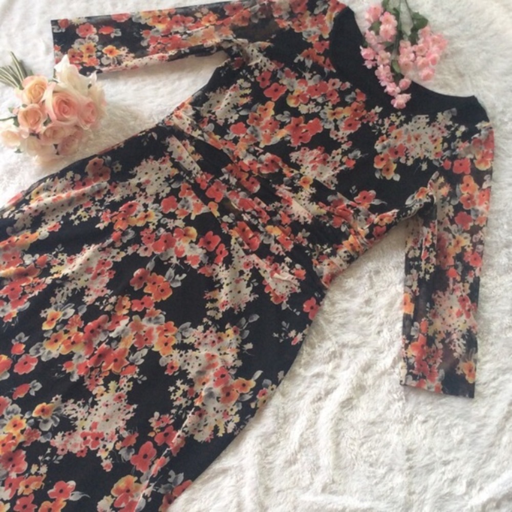 kay unger floral dress