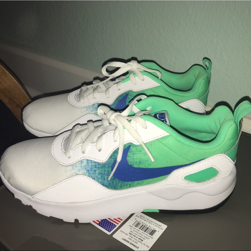 Nike Women's LD Runner Running Shoes Size 8.5 NEW