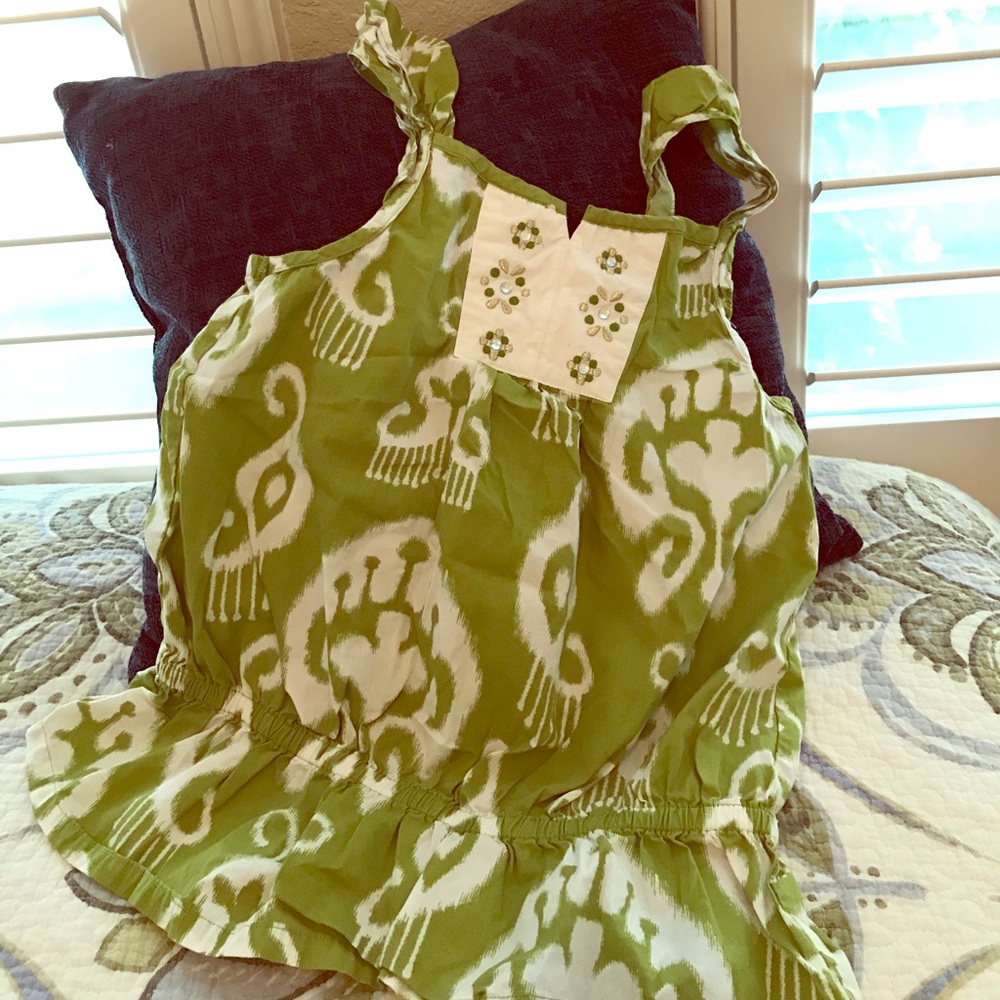 Gymboree cut ruffled tank with details