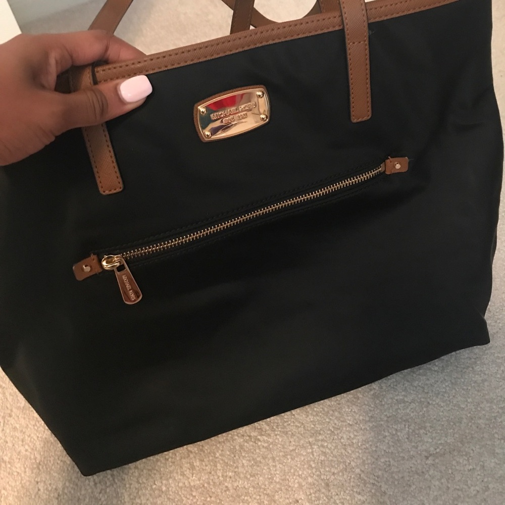 Michael Kors tote