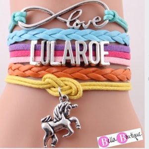🦄LUV LuLaRoe 🦄 Unicorn 🌈Rainbow Strand Bracelet
