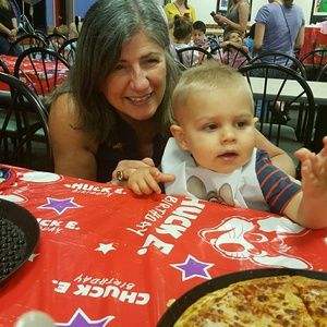 Meet your Posher, Sherry