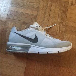 Nike Air Max - EXCELLENT condition