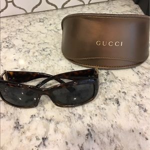 Authentic Gucci Sunglasses 😎
