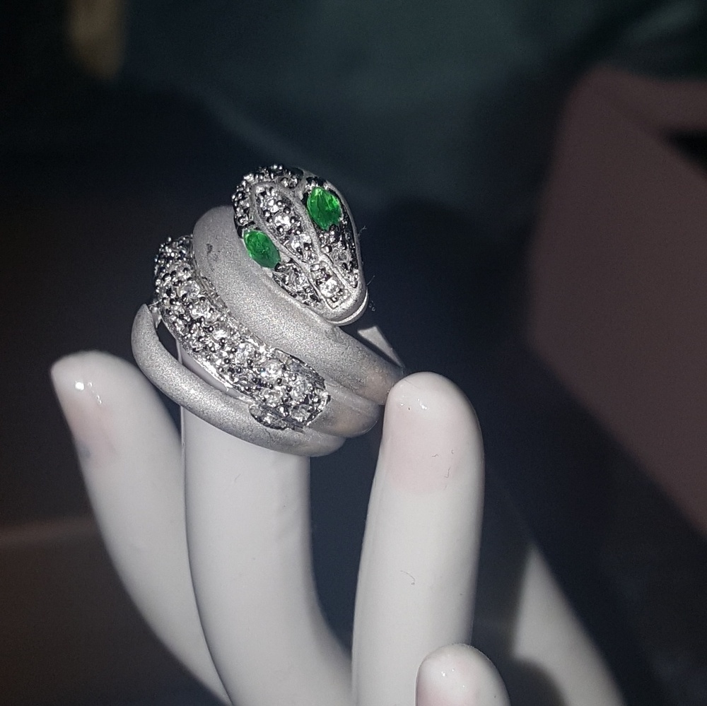 SNAKE RING - Picture 2 of 4
