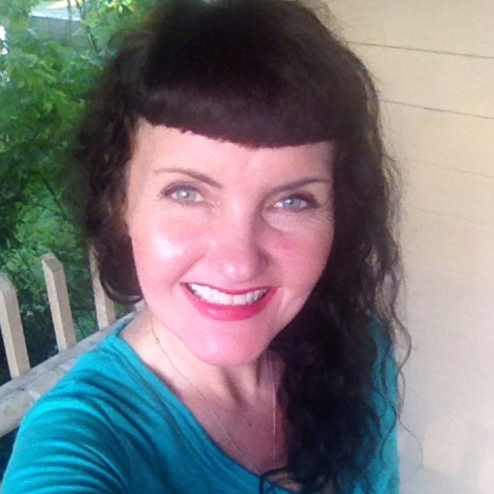 Meet your Posher, Leah