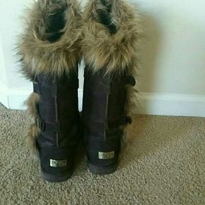 UGG Boots -FINAL SALE!!