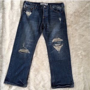 Hollister Relaxed Fit Boyfriend Jeans size 3/26