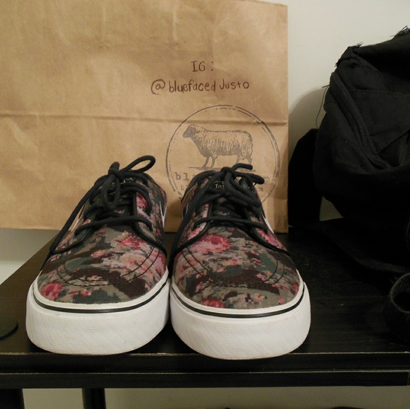 Nike SB Stefan Janoski Digi Floral OG Colorway - Picture 4 of 5