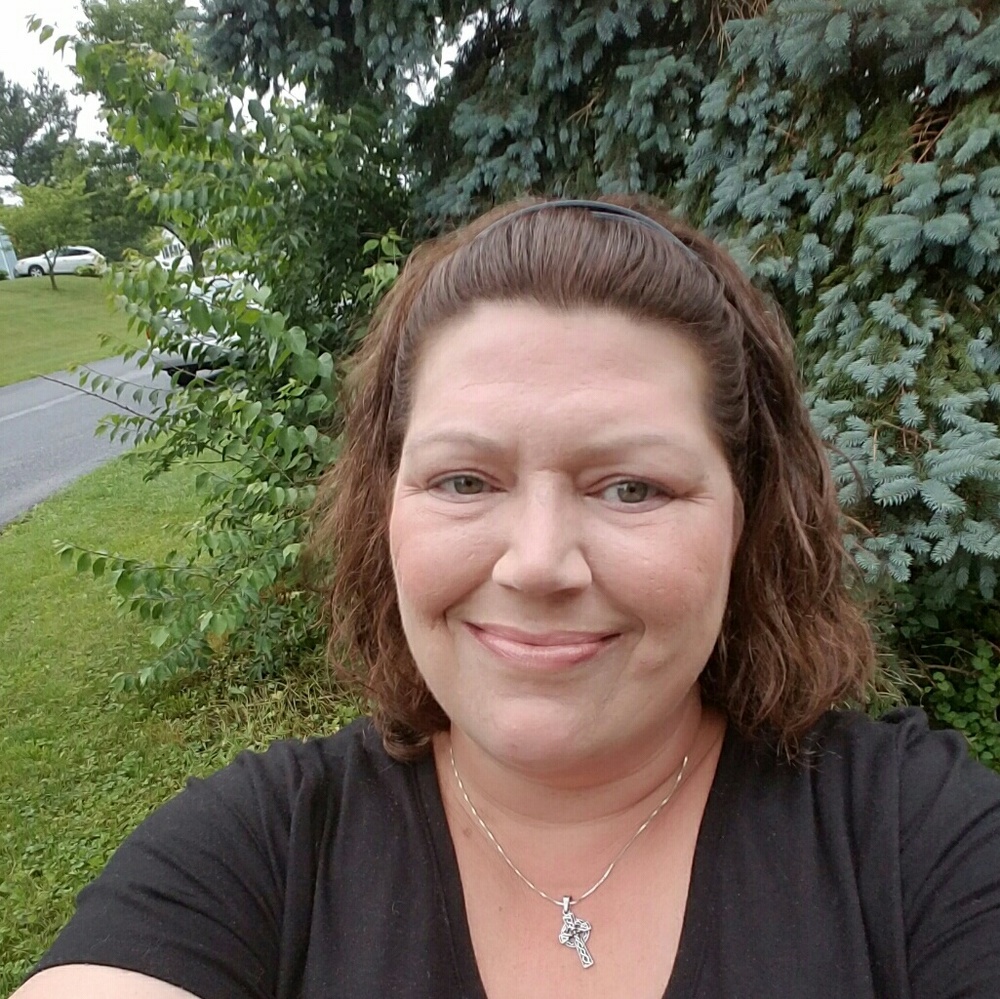 Meet your Posher, Virginia