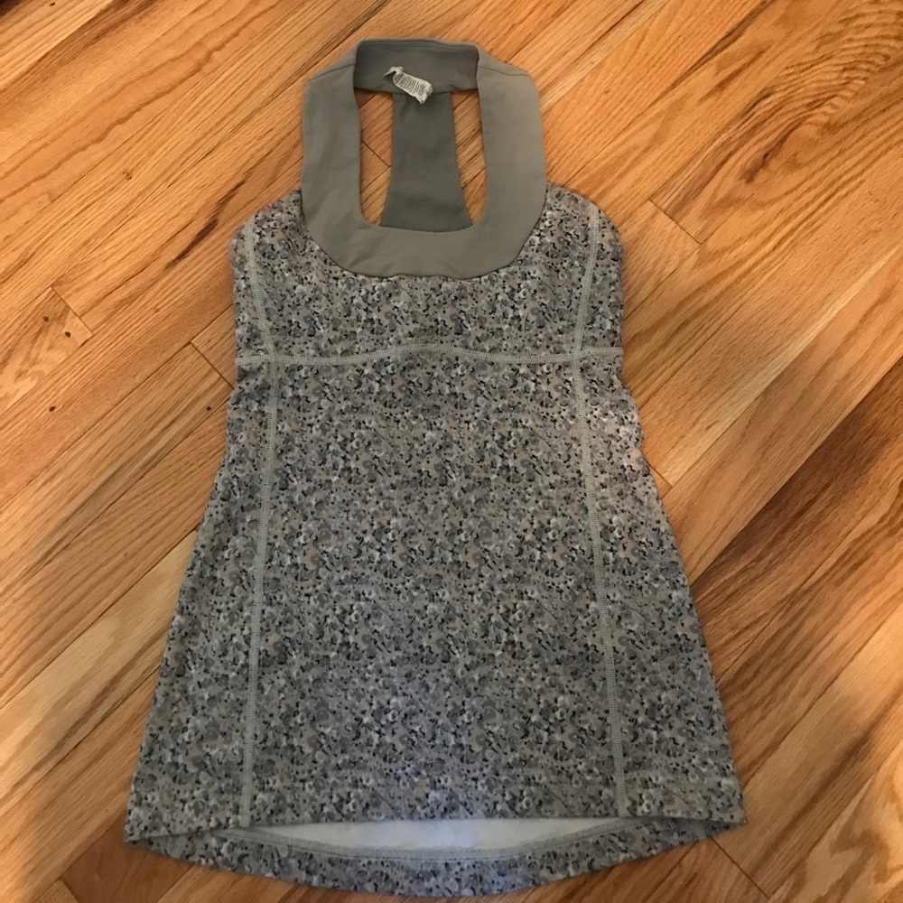 Size 4 grey flowered Lululemon tank
