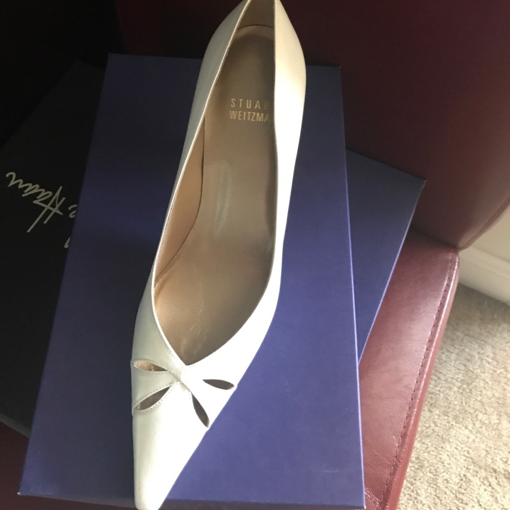 Stuart Weitzman Heel Pump