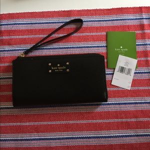 Kate Spade Layton Wellesley wristlet