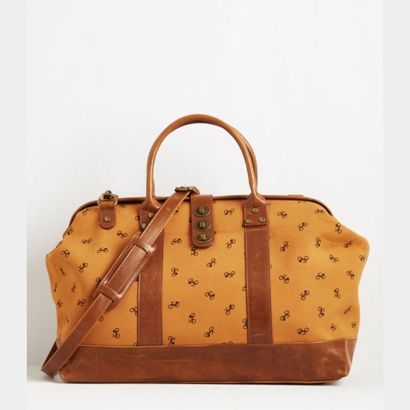 Modcloth Handbags - Modcloth bike the scenic commute bag