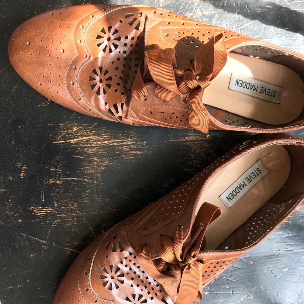 Steve Madden Luna lace up Oxford