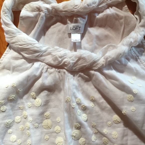 😊 LOFT summer top - Picture 3 of 3