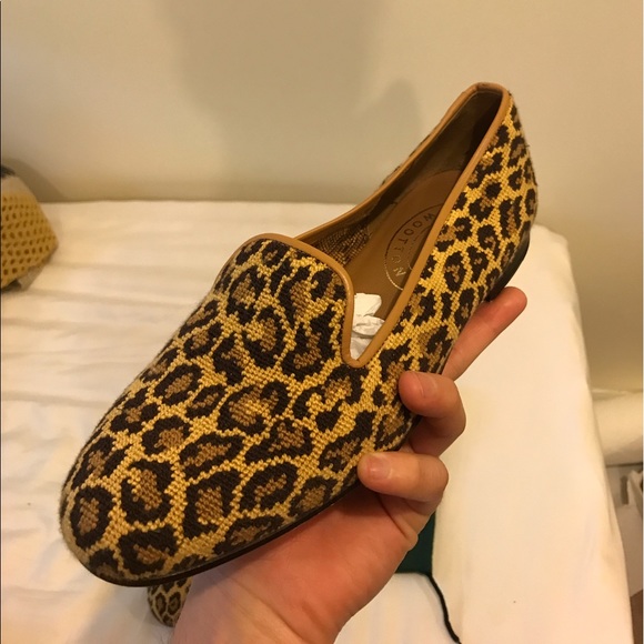 mens leopard print slippers