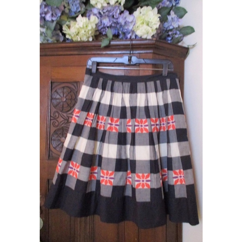 ❌SOLD❌ Anthropologie "Floreat" Embroidered plaid - Picture 4 of 4