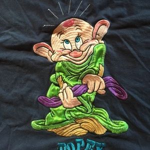 Dopey t-shirt. 💋 Size medium