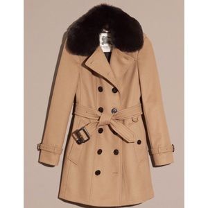 burberry trench coat with fur collar
